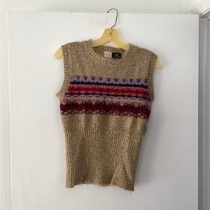Arizona Woman’s sweater vest medium